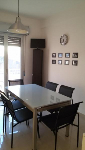  Church View Holiday Home  Комизо